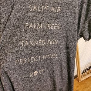 Roxy T shirt size Large